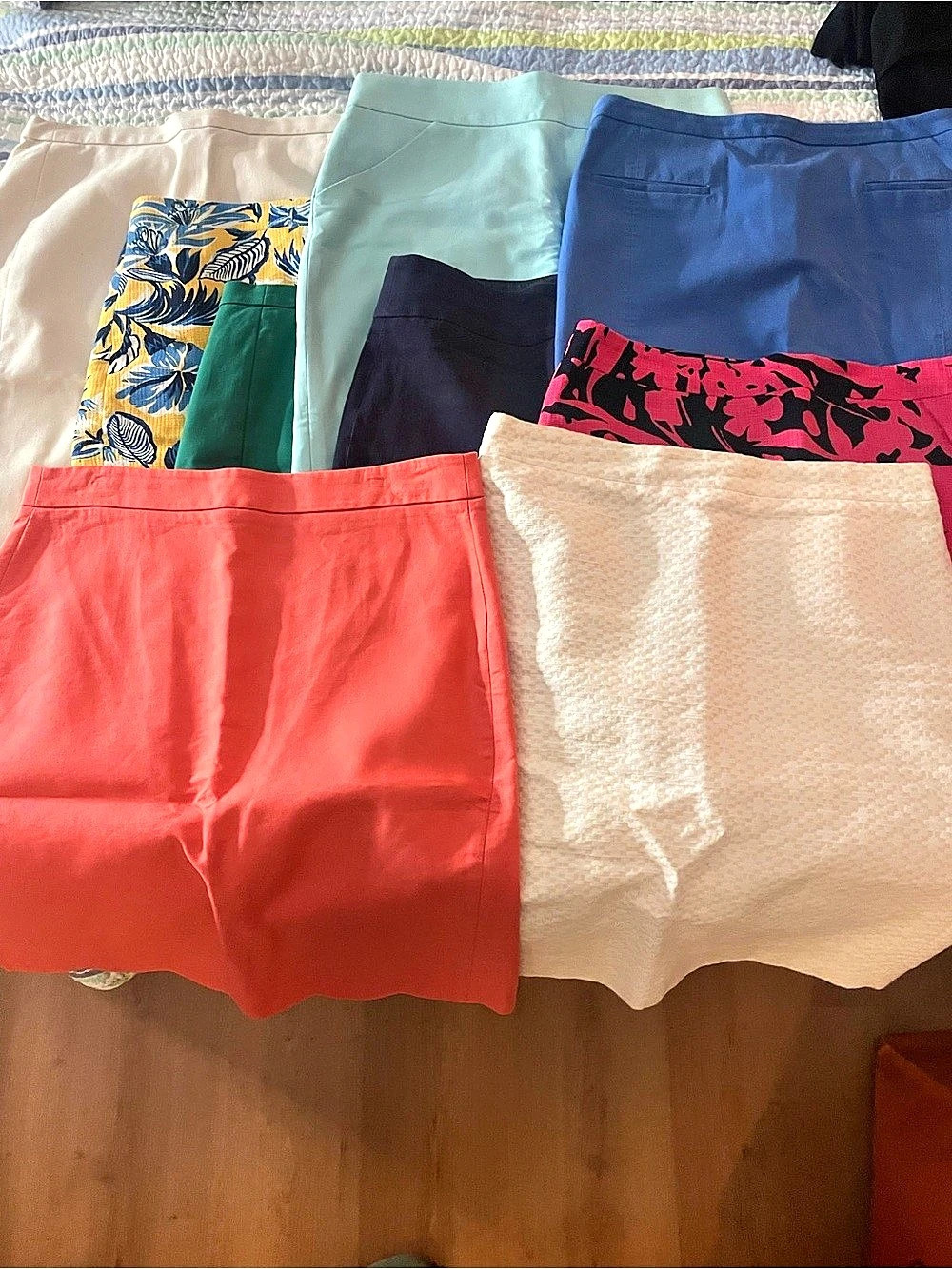 J Crew Pencil skirts Like New conditions